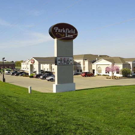 Parkfield Inn - Clinton Экстерьер фото
