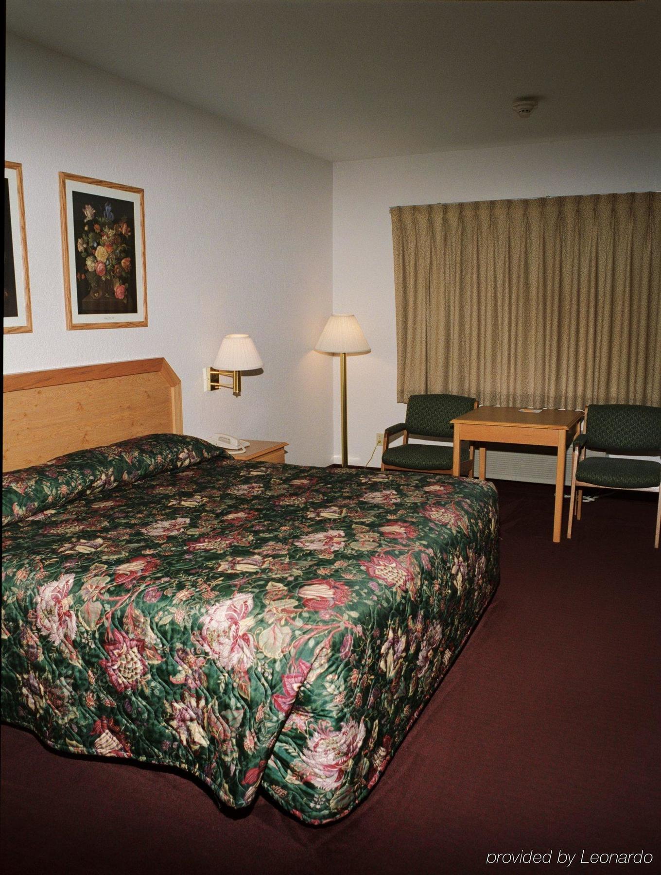 Parkfield Inn - Clinton Номер фото