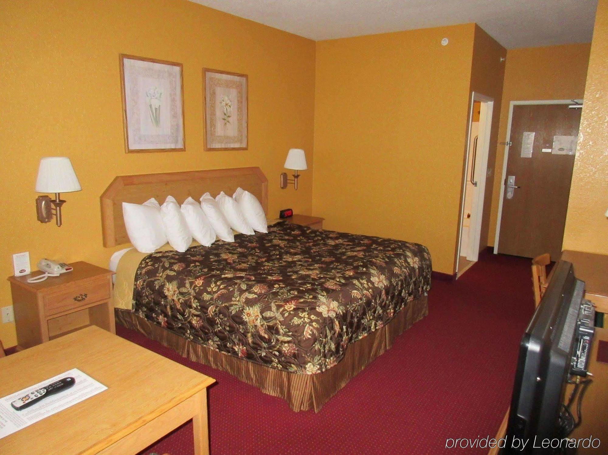 Parkfield Inn - Clinton Номер фото